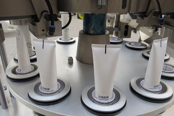 دستگاه پرکن خمیر دندان